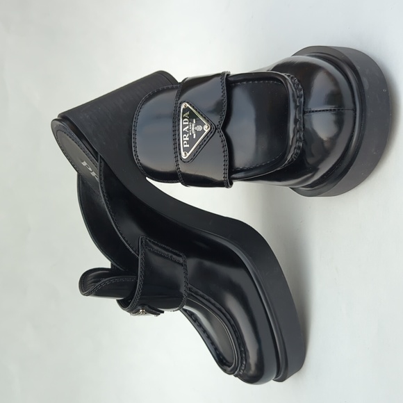 Prada Women's Black 85 Triangle Logo Mules In Brushed Leather - Picture 7 of 11